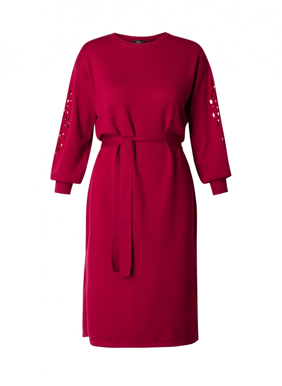 Neulemekko, Neva Dark Red