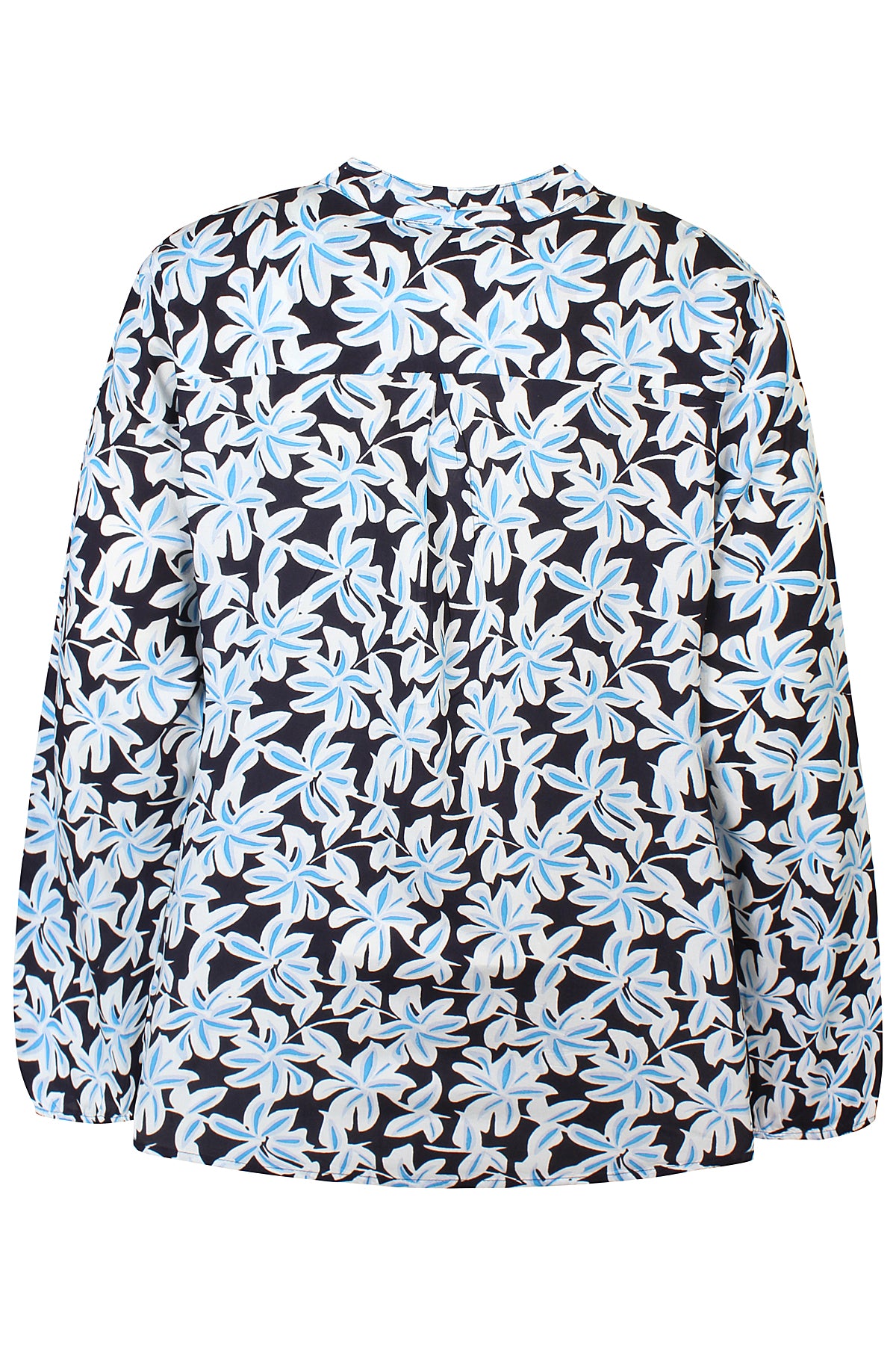 Pusero, Relly Blue