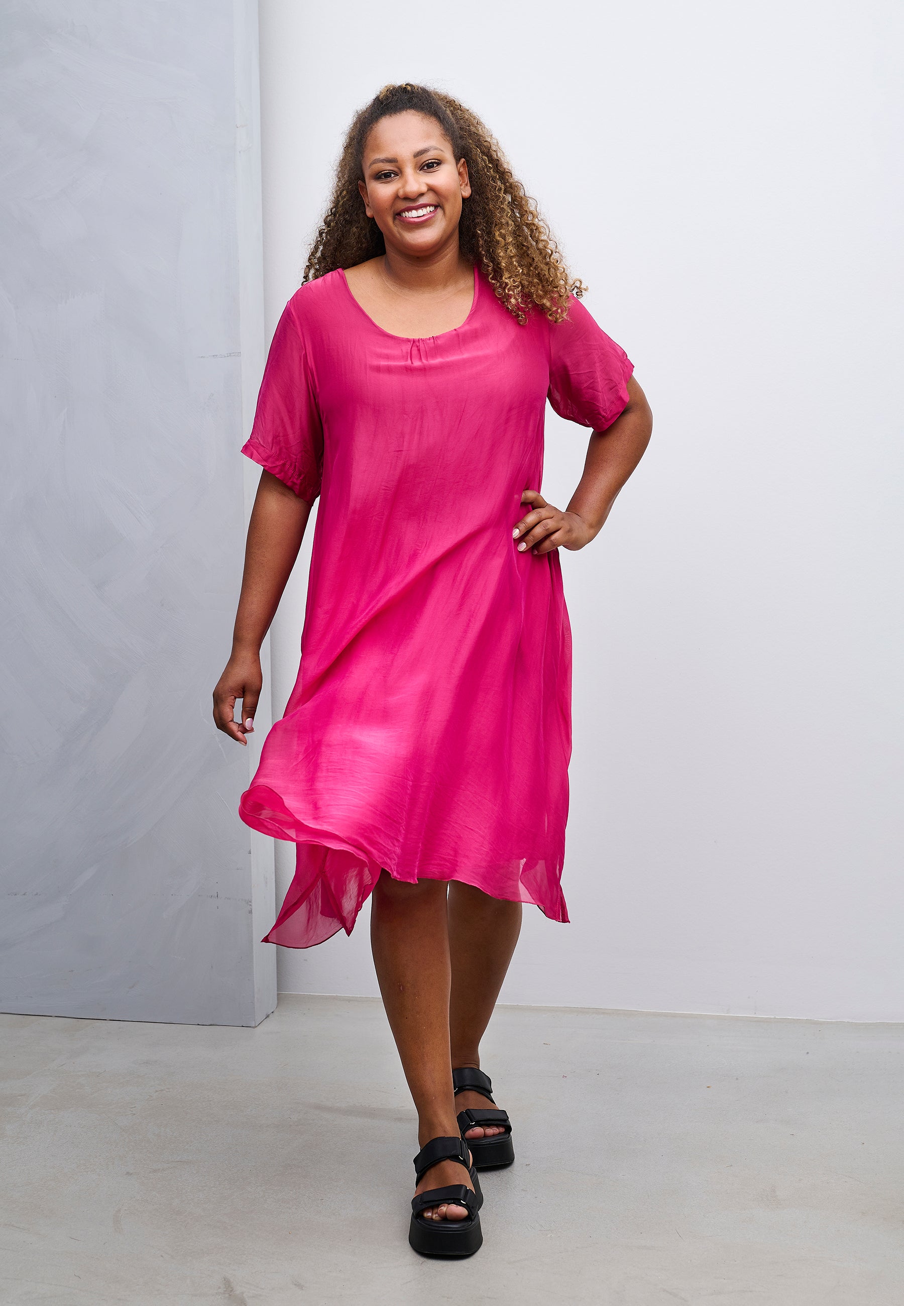 Leninki, Sasa Fuchsia