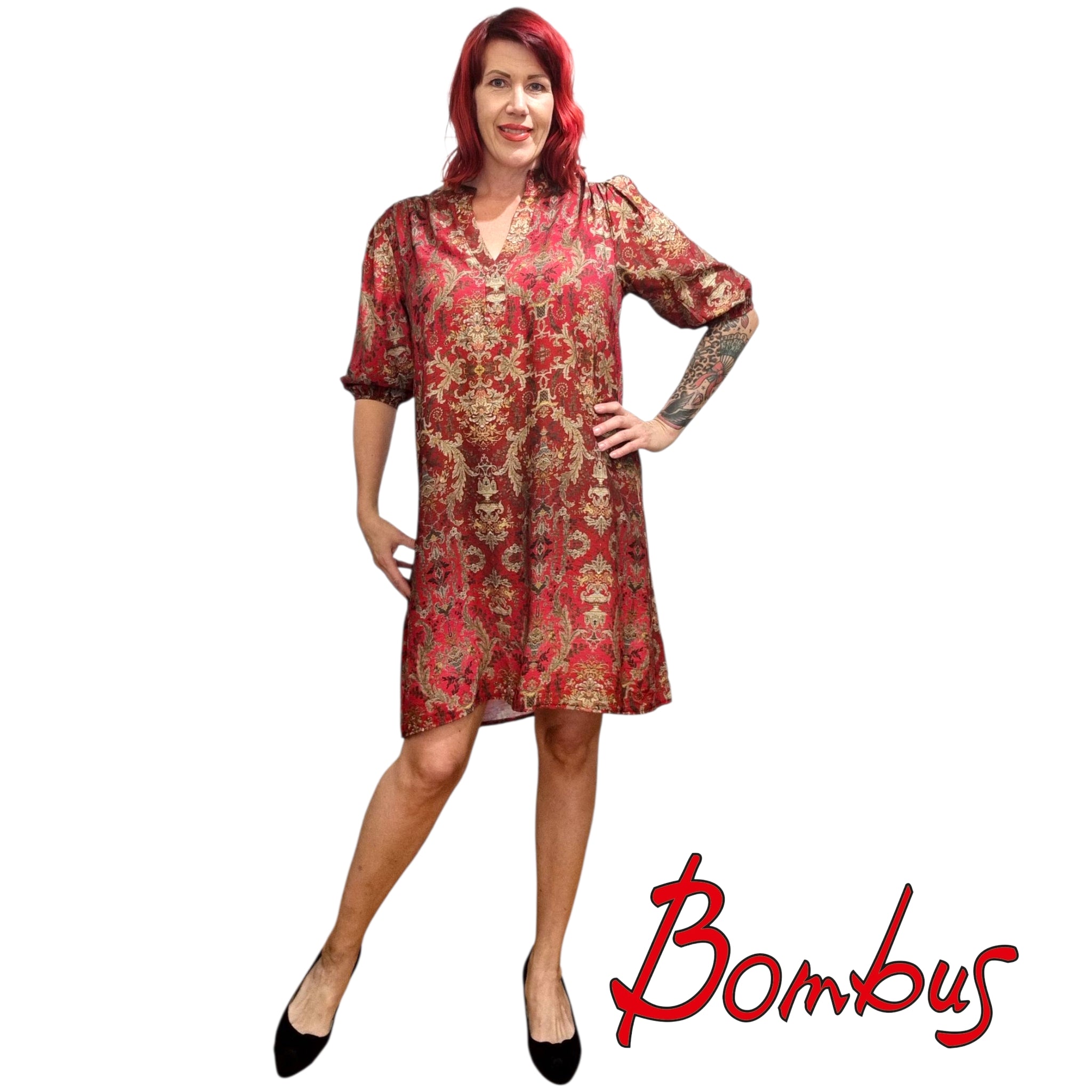 Leninki, Cameo Red