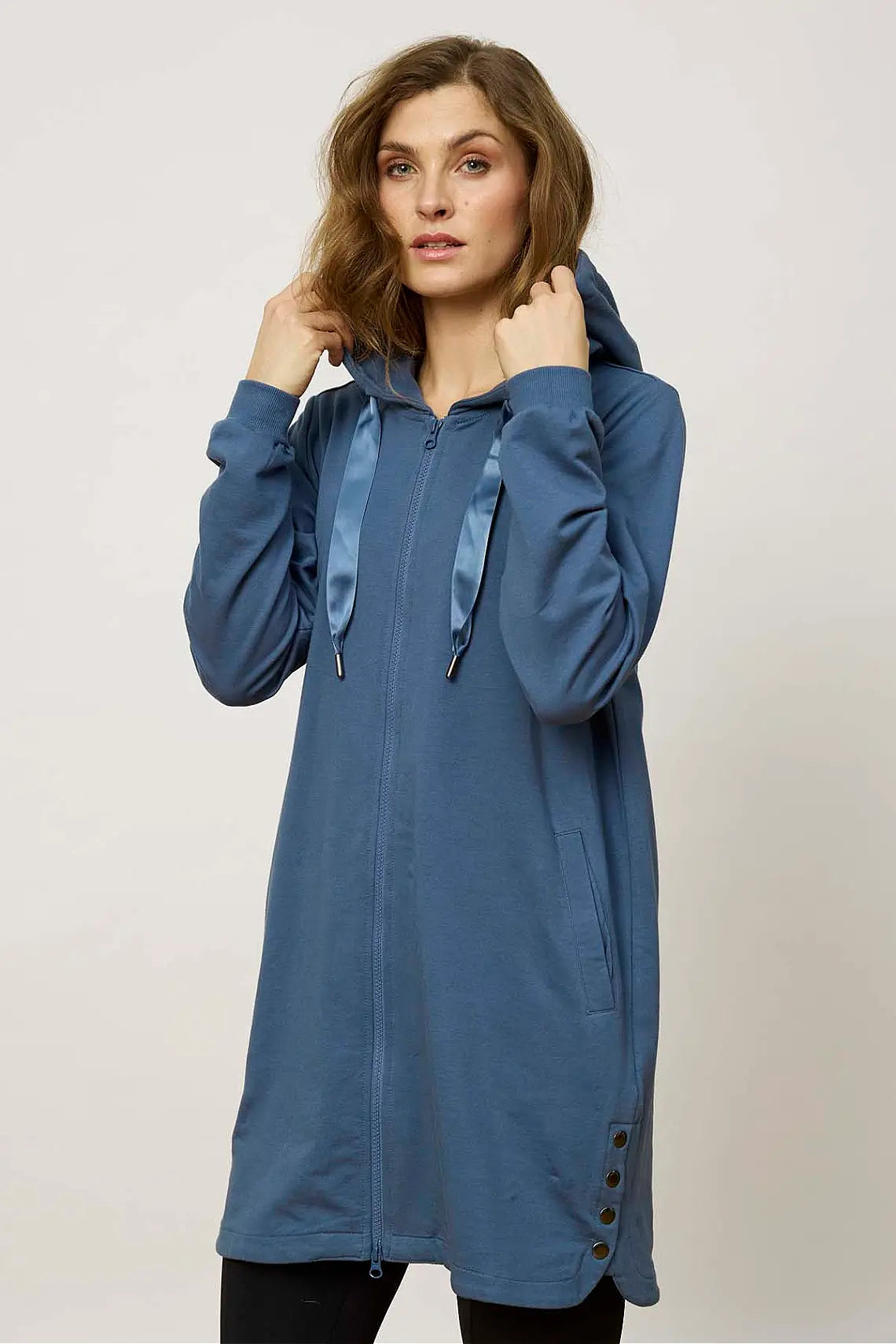 Hupparijakku, Elsa Blue