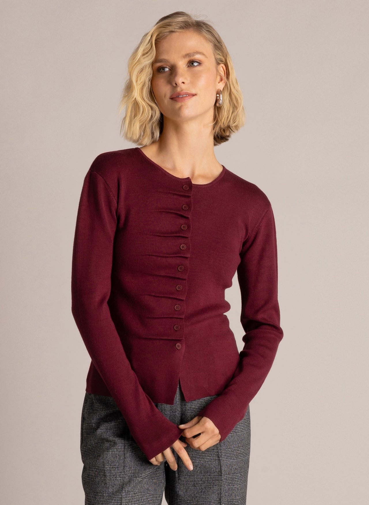 Neuletakki, Sara Wine Red