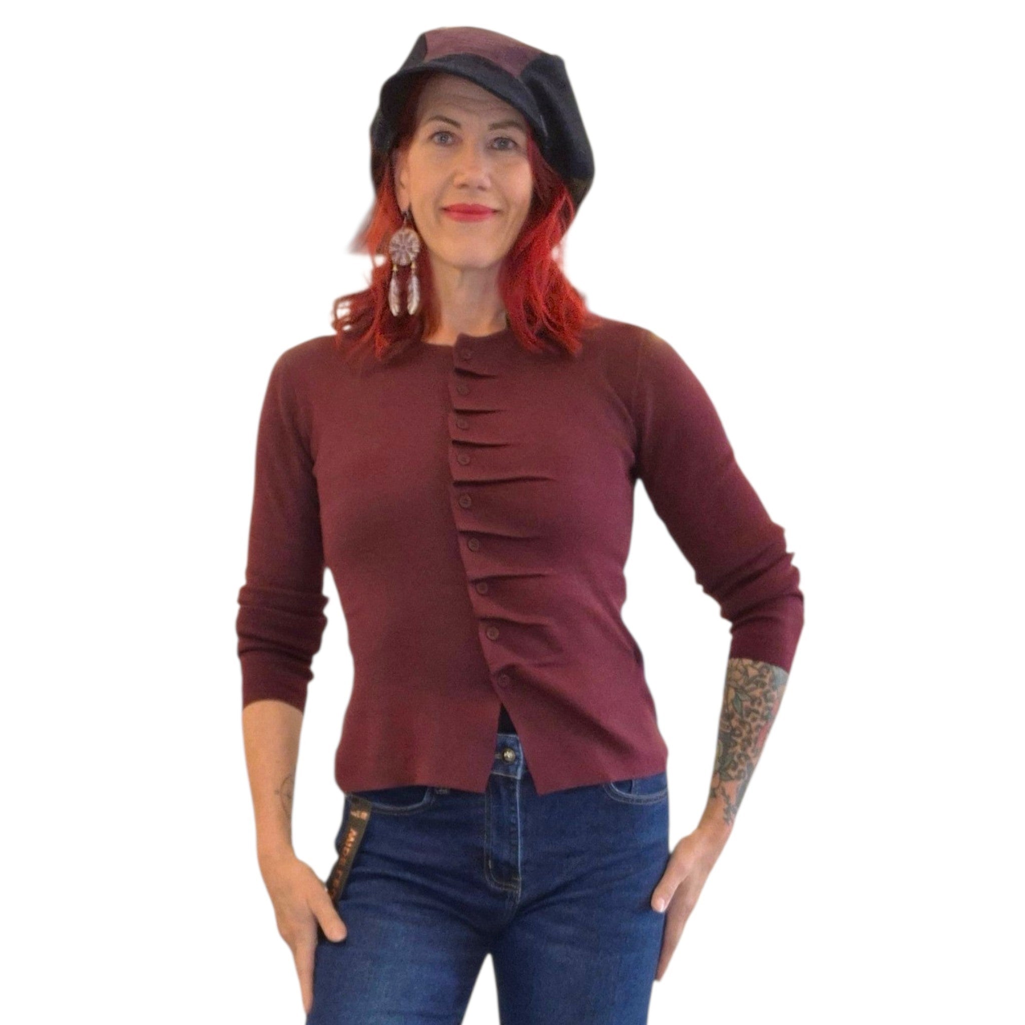 Neuletakki, Sara Wine Red