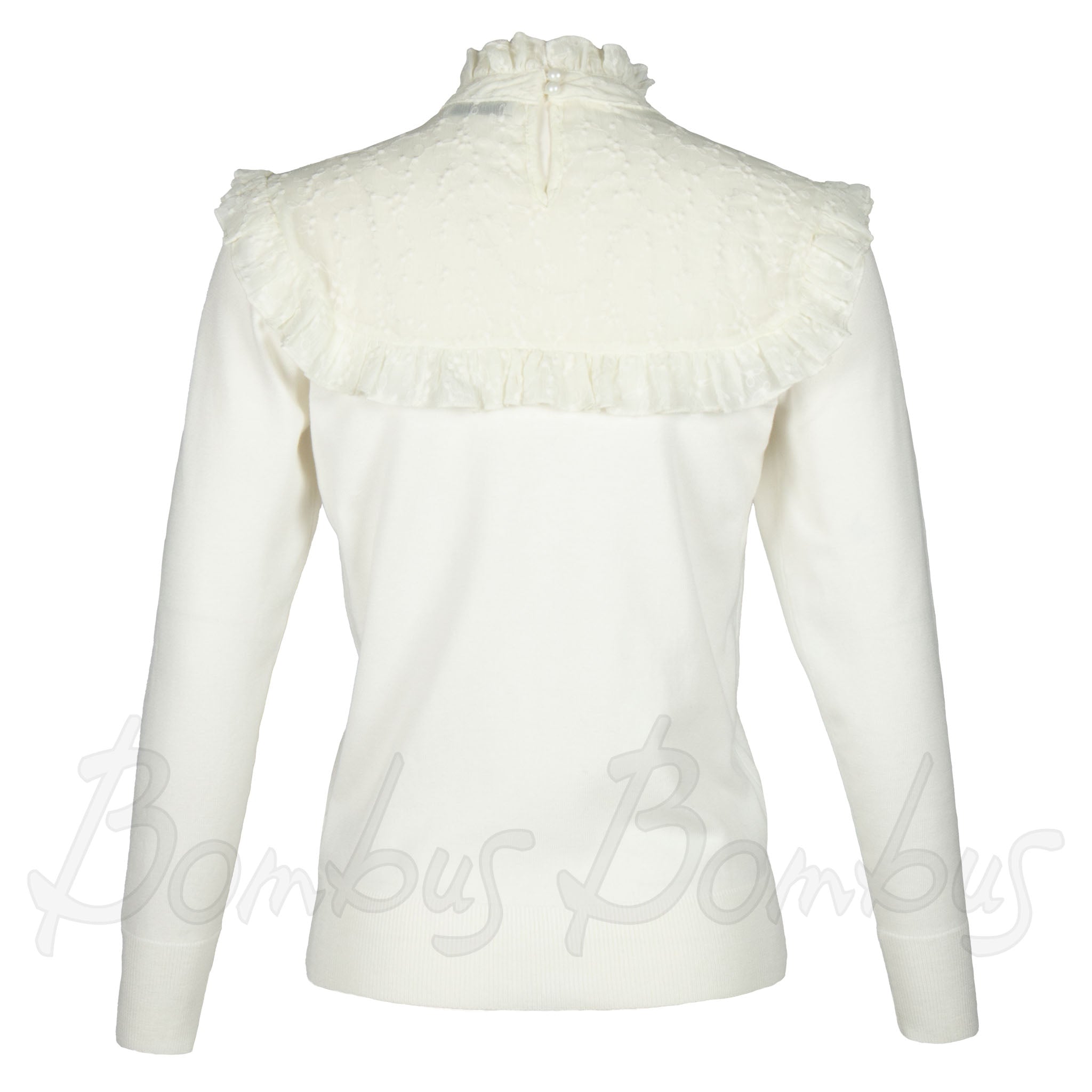 Michan luonnonvalkoinen neulepusero. Yläosassa läpikuultavaa kangasta, röyhelöä ja kauluksessa napit. Takakuva.